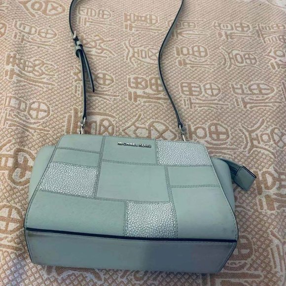 Michael Kors Blue Patch Crossbody Bag - Picture 1 of 4